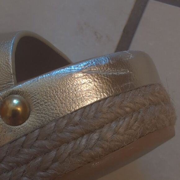 NEW See By Chloe Lamb Joline Heel Sandals Block Platform Gold FLAWED Size 9 - Picture 8 of 11